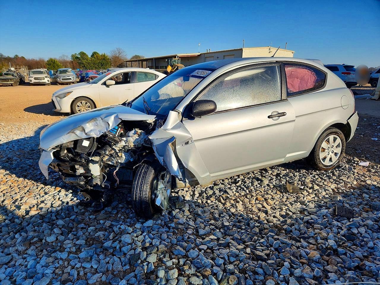 2011 Hyundai Accent GL, VIN KMHCM3ACXBU198346 — Перед