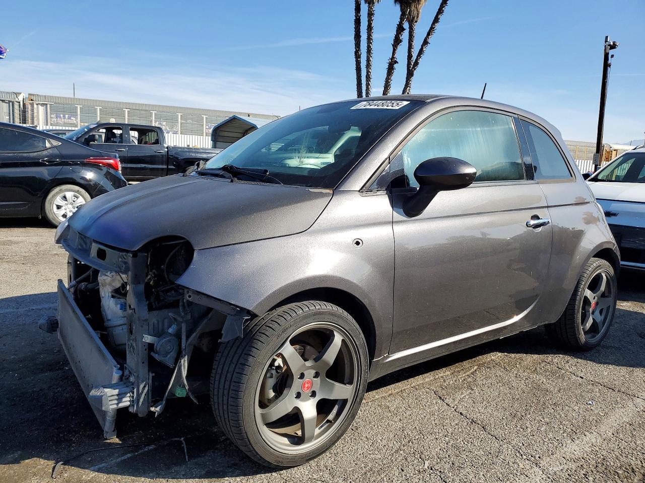 2015 FIAT 500 Pop, VIN 3C3CFFAR3FT562423 — Front end