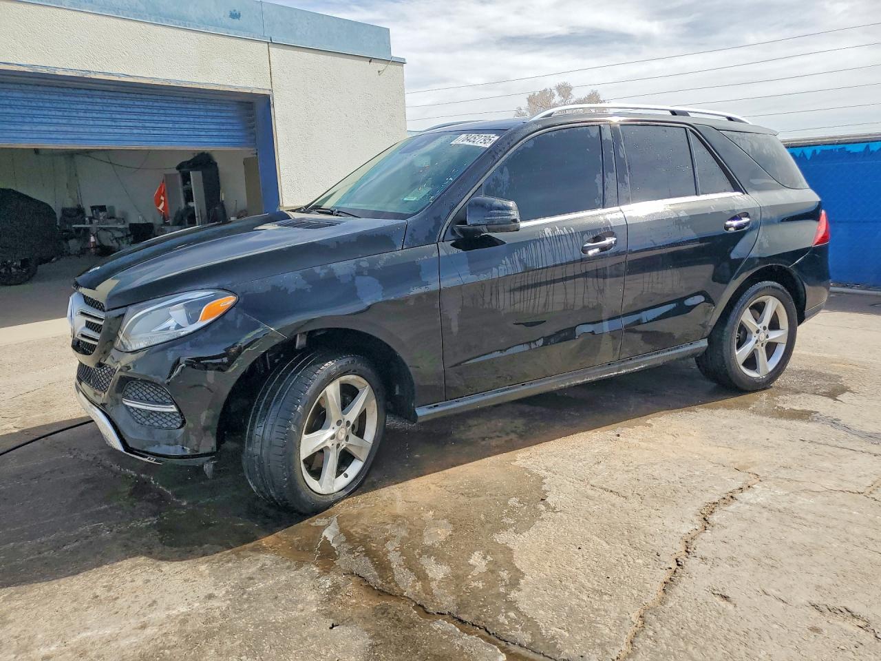 2016 Mercedes-Benz GLE 350, VIN 4JGDA5JB7GA747638 — Фото с аукциона