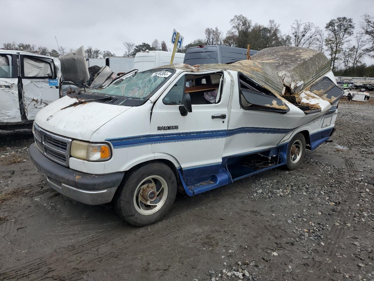 1994 Dodge Cargo, VIN 2B6JB31Y1RK172171 — Roof