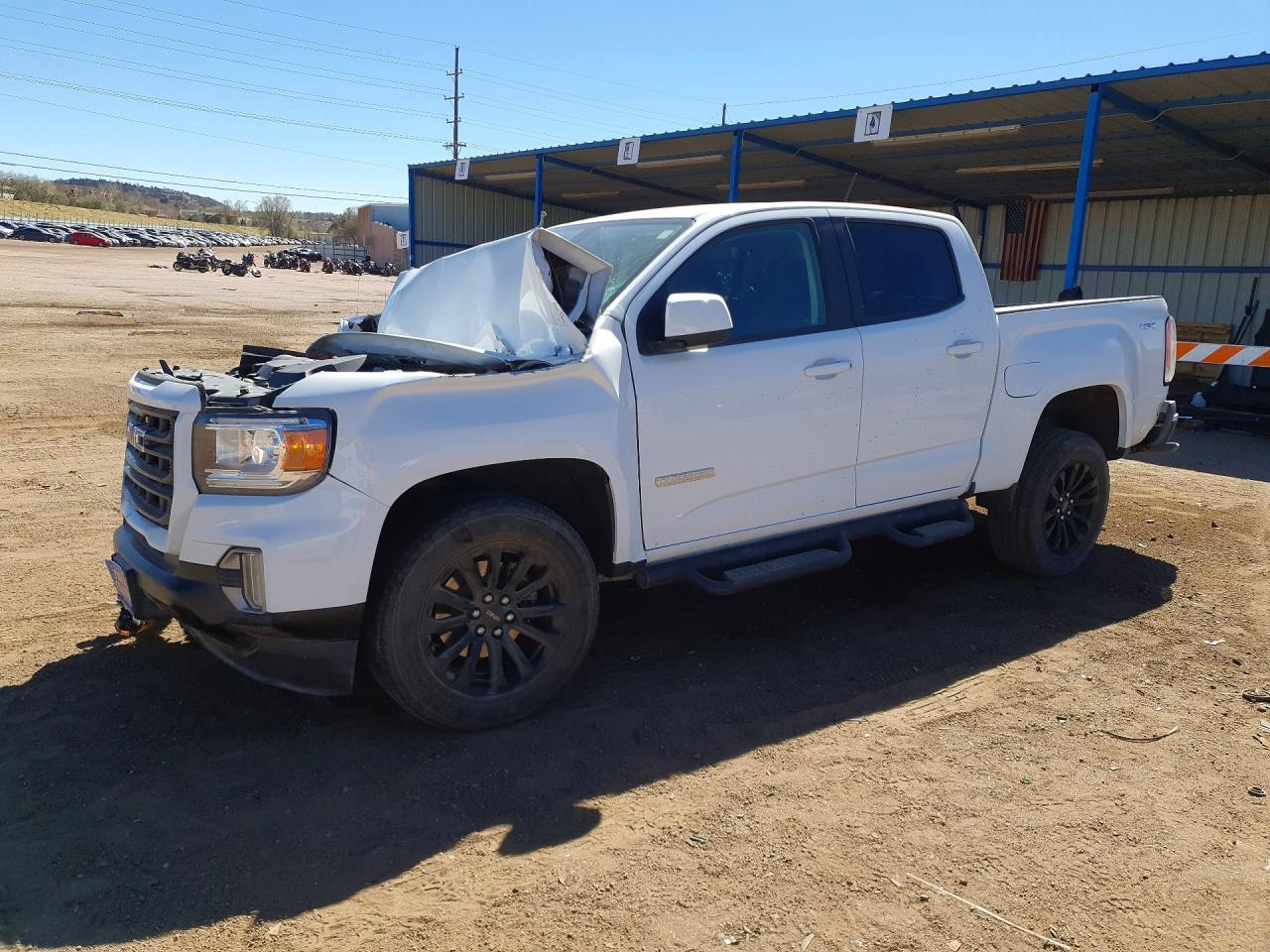 2022 GMC Canyon 4WD Elevation, VIN 1GTG6CEN9N1249580 — Front end