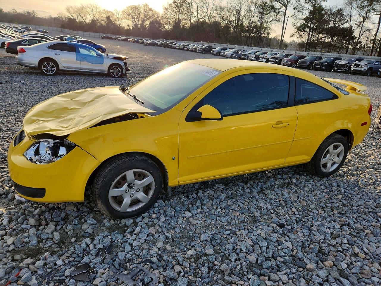 2009 Pontiac G5, VIN 1G2AS18H597123431 — Front end