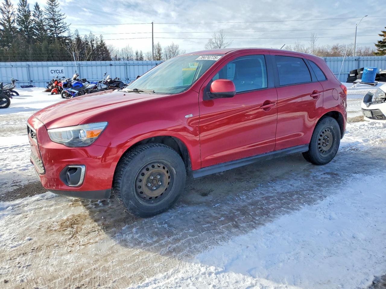 2015 Mitsubishi Outlander Sport ES, VIN 4A4AH3AU4FE604493 — Side