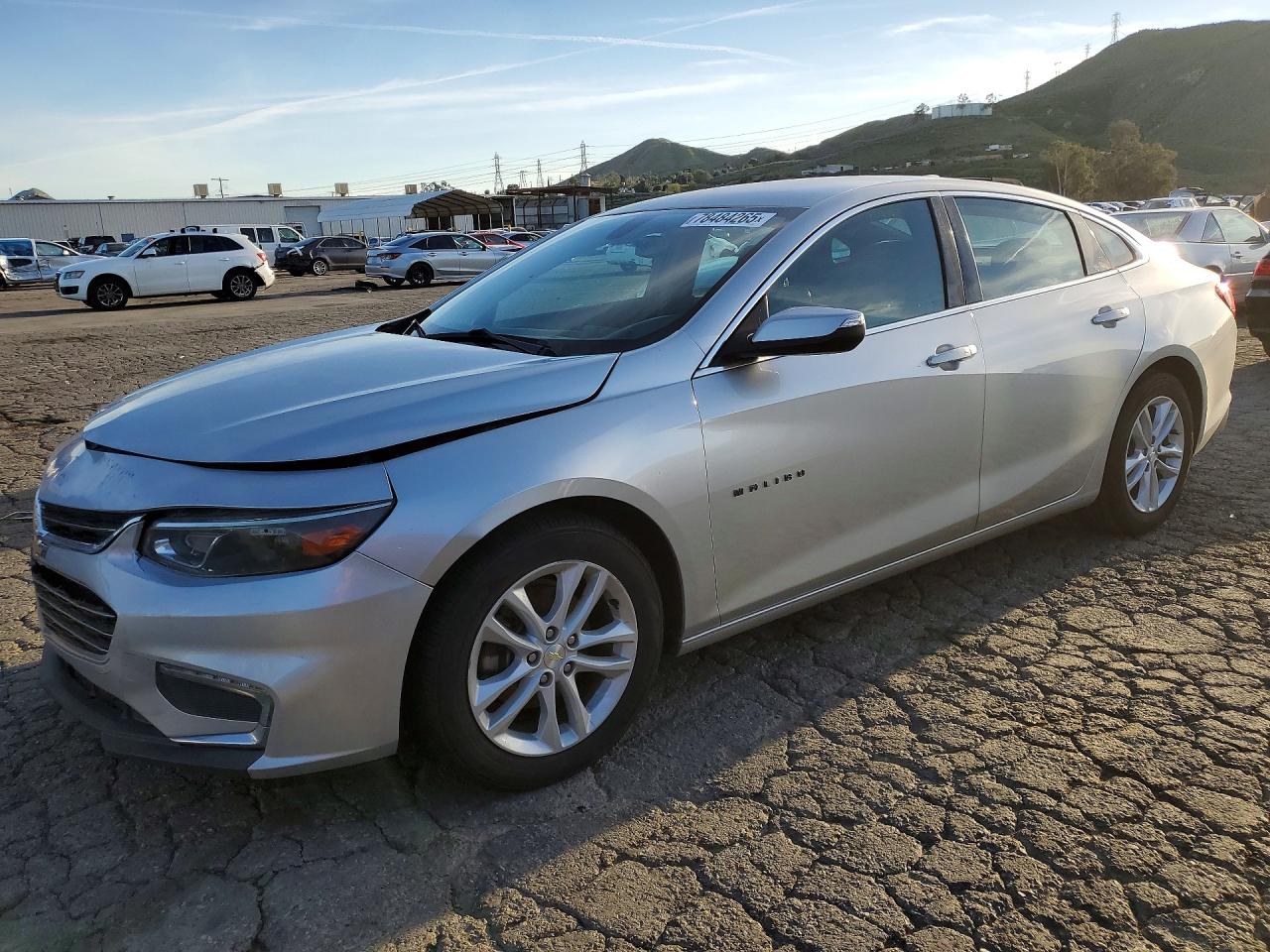 2017 Chevrolet Malibu LT, VIN 1G1ZE5STXHF281447 — Front end