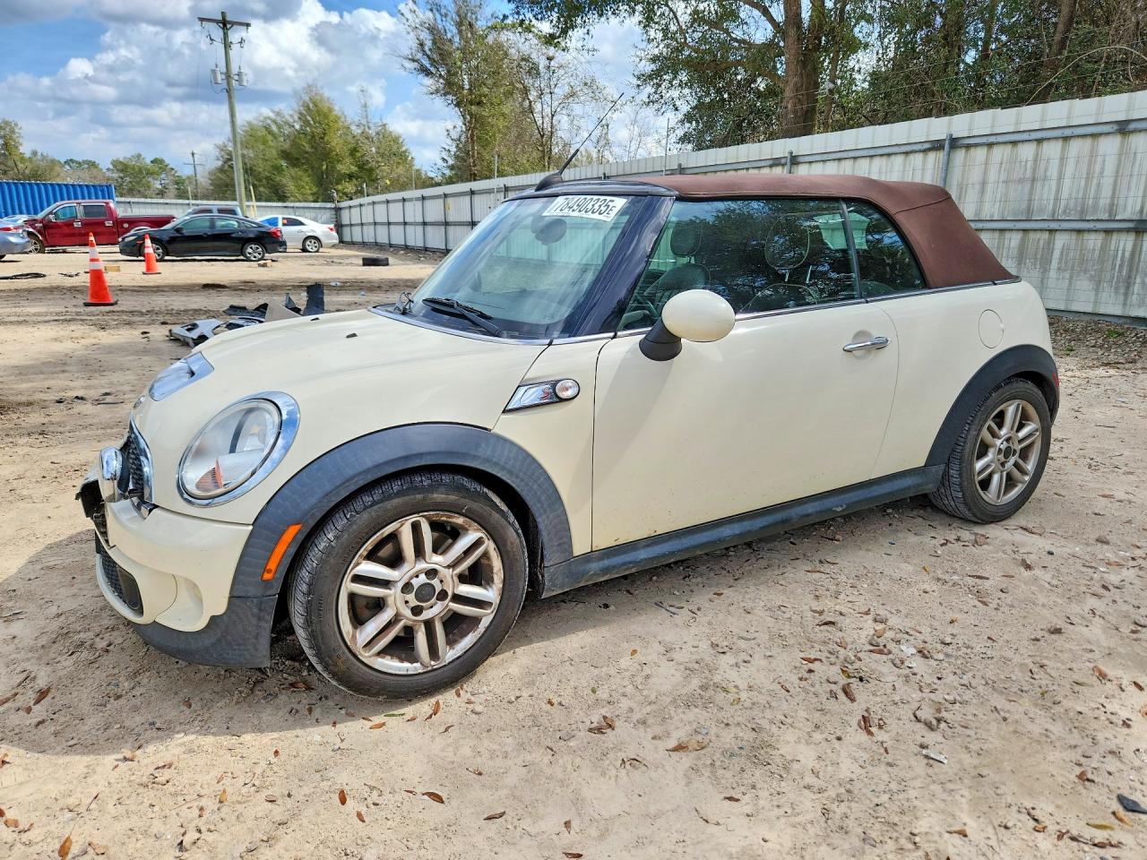 2012 MINI Convertible S, VIN WMWZP3C56CT296606 — Front end