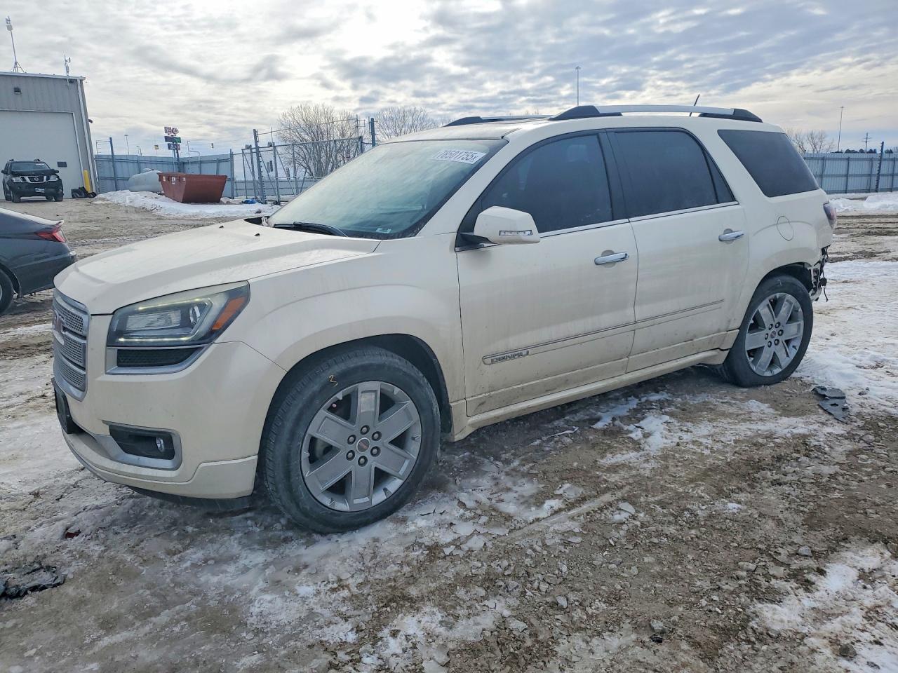2015 GMC Acadia Denali, VIN 1GKKVTKD1FJ266792 — Rear end