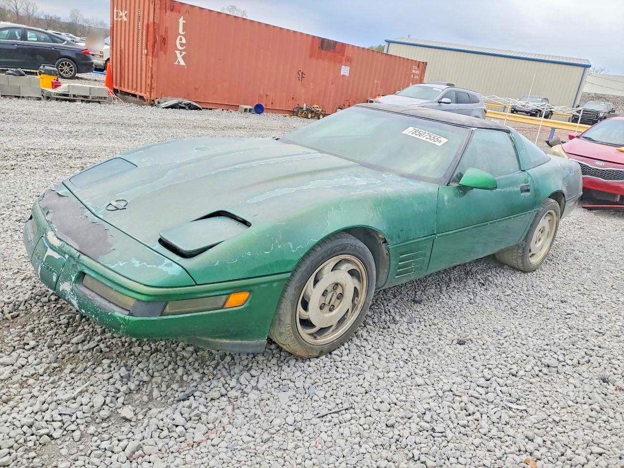 1994 Chevrolet Corvette, VIN 1G1YY22P1R5118195 — Normal wear