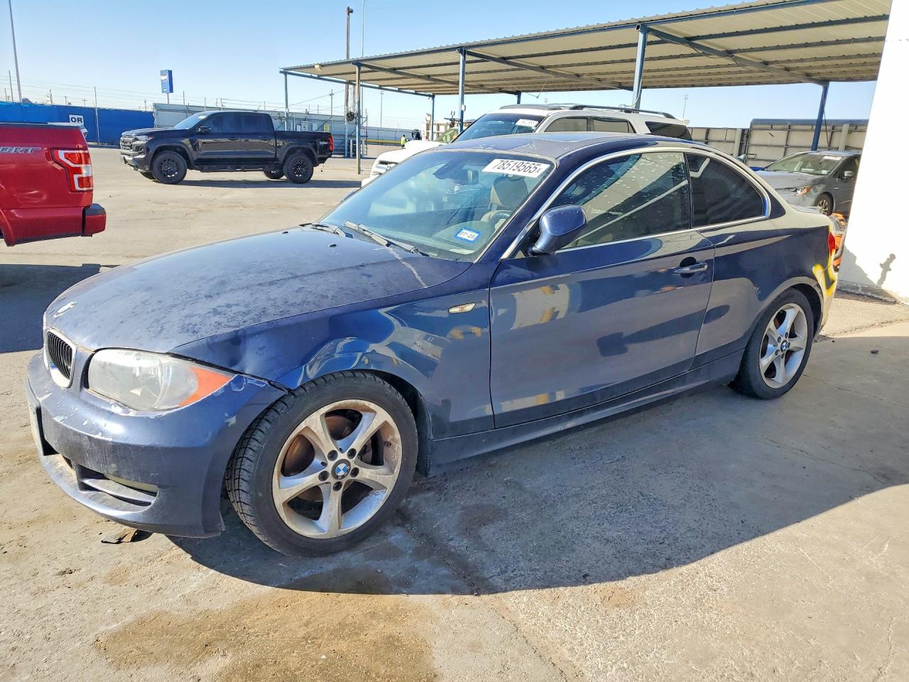 2011 BMW 1 Series 128i, VIN WBAUP7C55BVK78988 — Minor dents and scratches