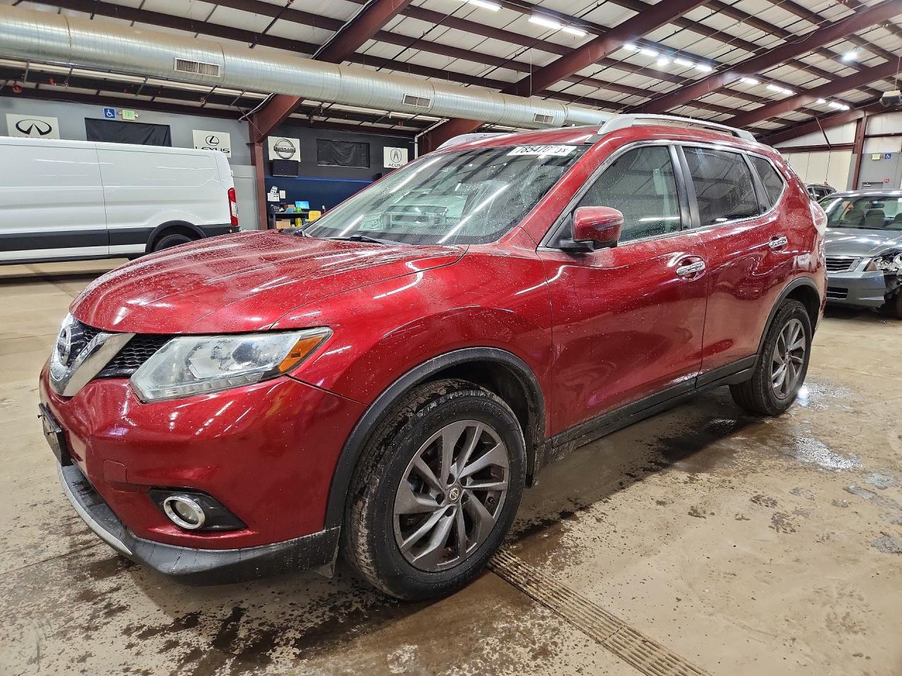 2016 Nissan Rogue SV, VIN 5N1AT2MV8GC777351 — Мелкие вмятины и царапины