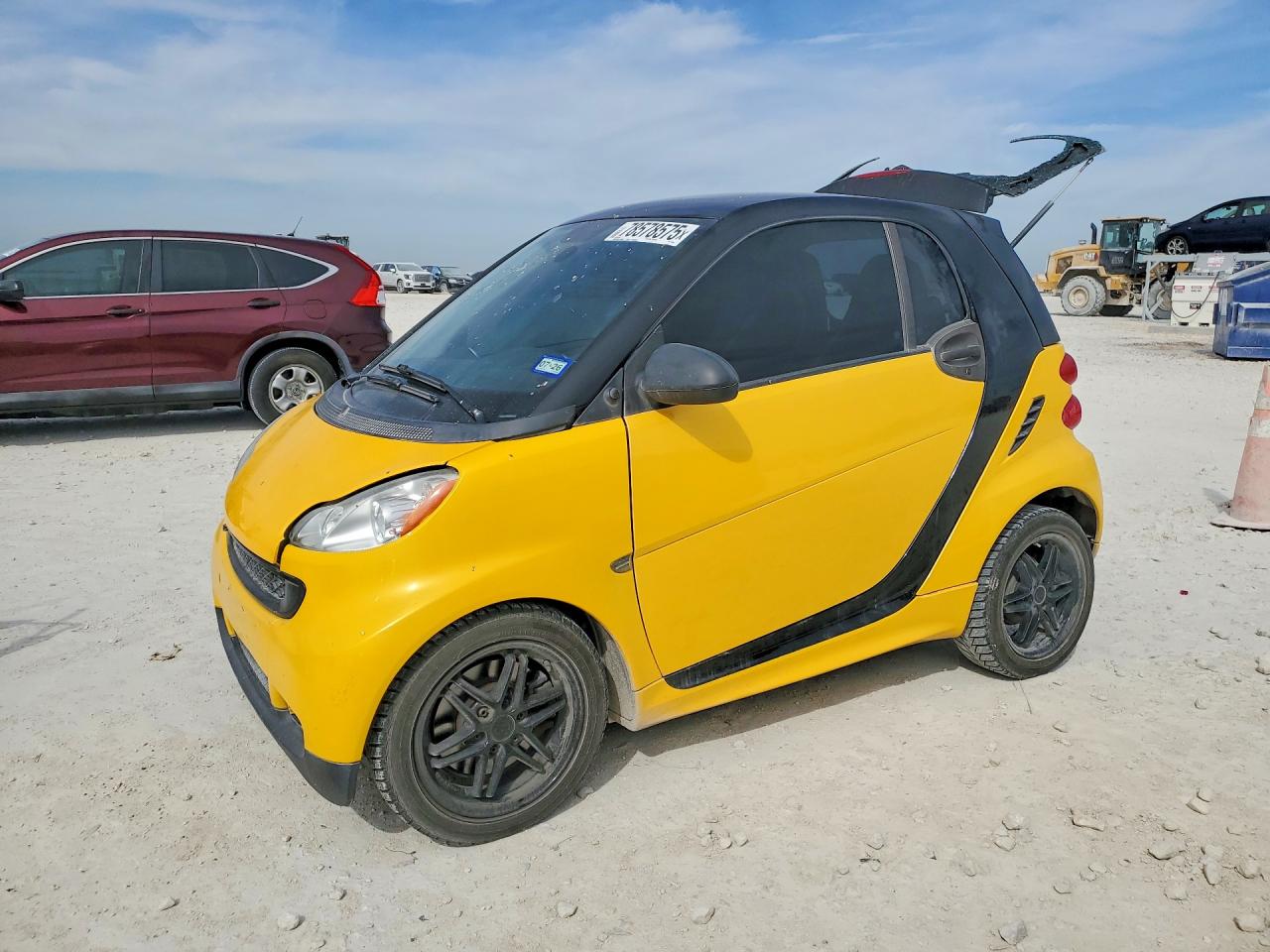 2013 Smart fortwo Pure, VIN WMEEJ3BA9DK723688 — Зад