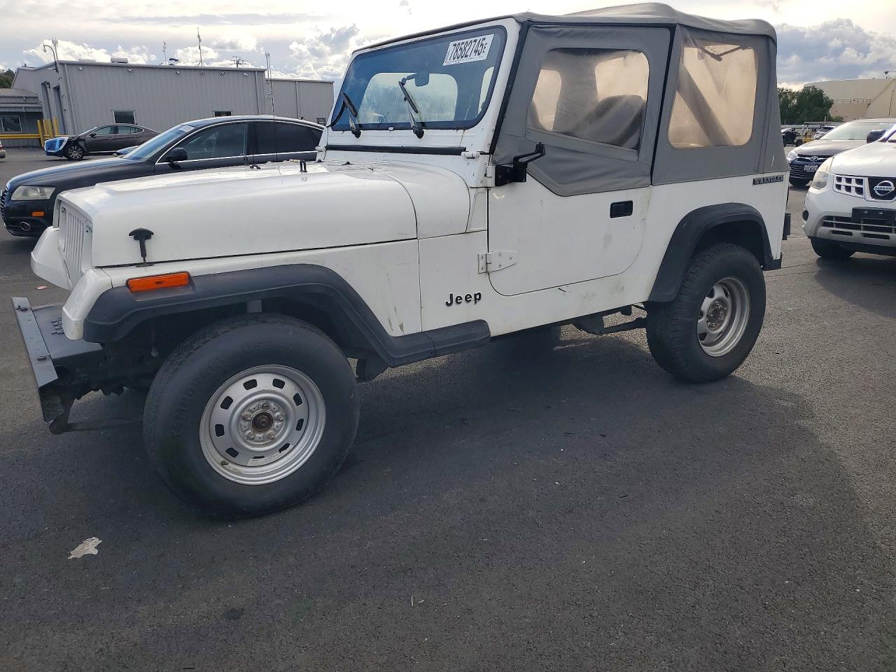 1989 Jeep Wrangler, VIN 2J4FY29T6KJ131625 — Normal wear