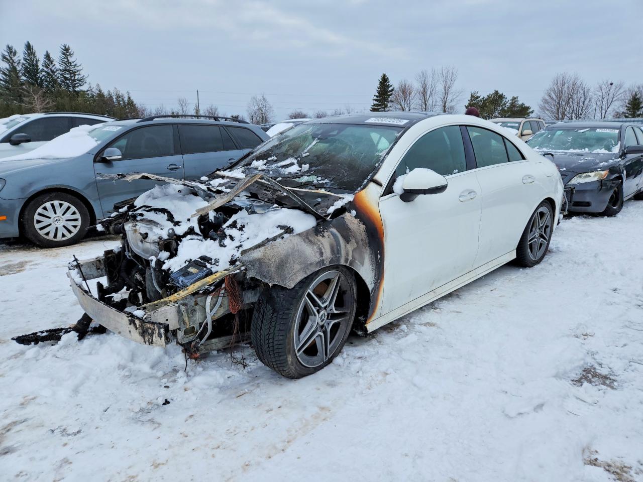 2020 Mercedes-Benz CLA 250, VIN WDD5J4HB0LN076055 — Engine fire
