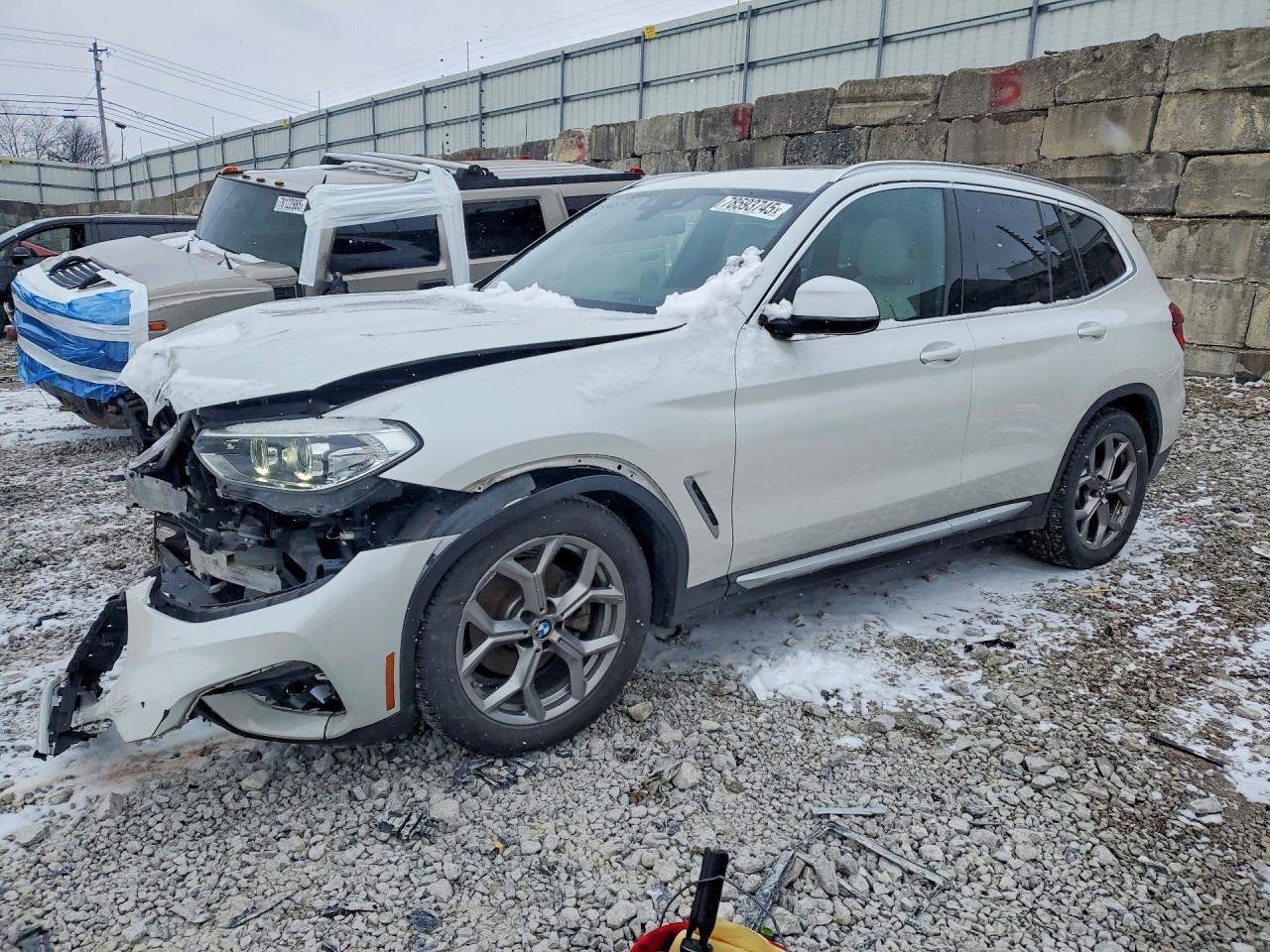 2021 BMW X3 xDrive30i, VIN 5UXTY5C05M9E71143 — Front end