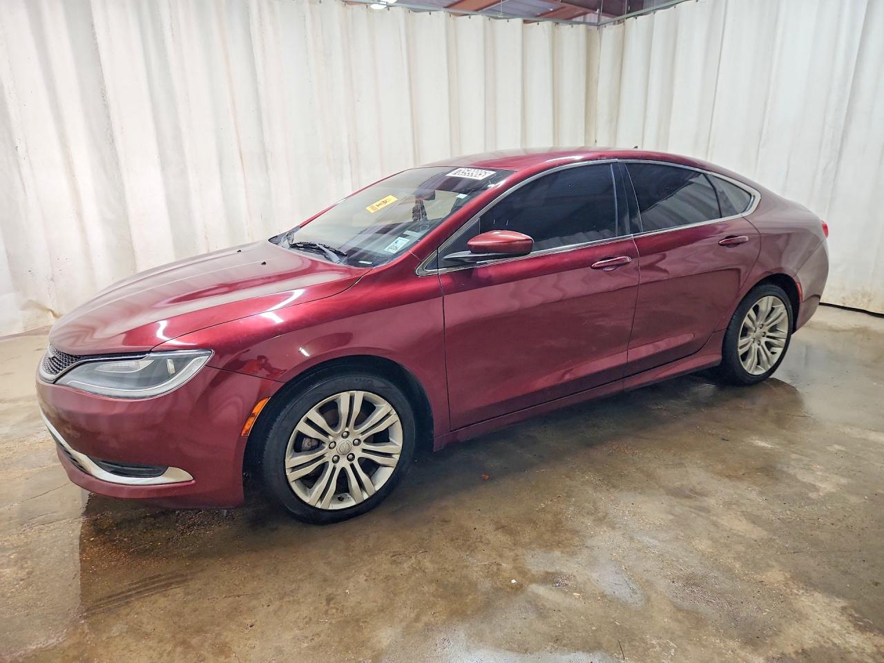 2015 Chrysler 200 Limited, VIN 1C3CCCABXFN755002 — Normal wear