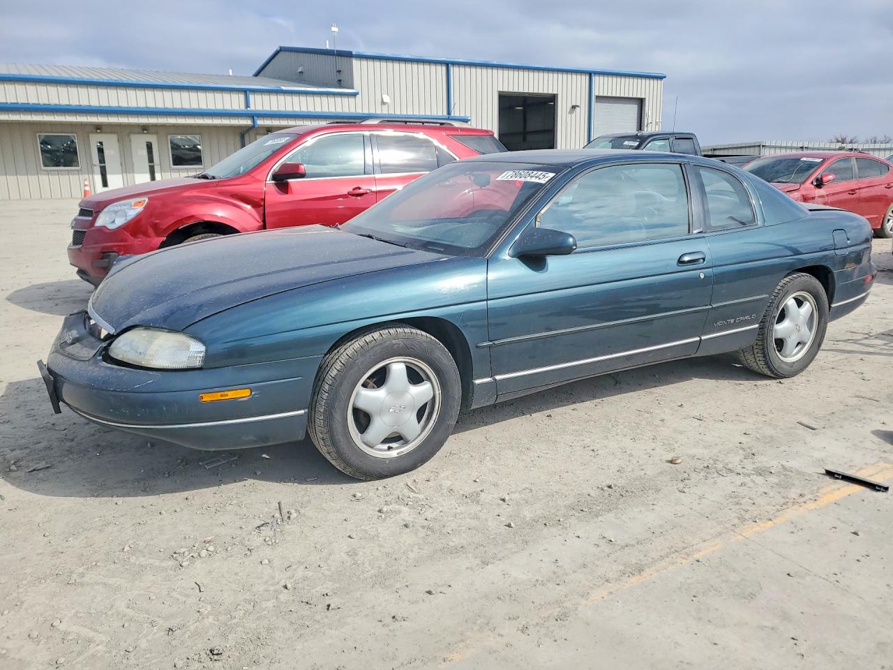 1995 Chevrolet Monte Carlo LS, VIN 2G1WW12M9S9223234 — Front end