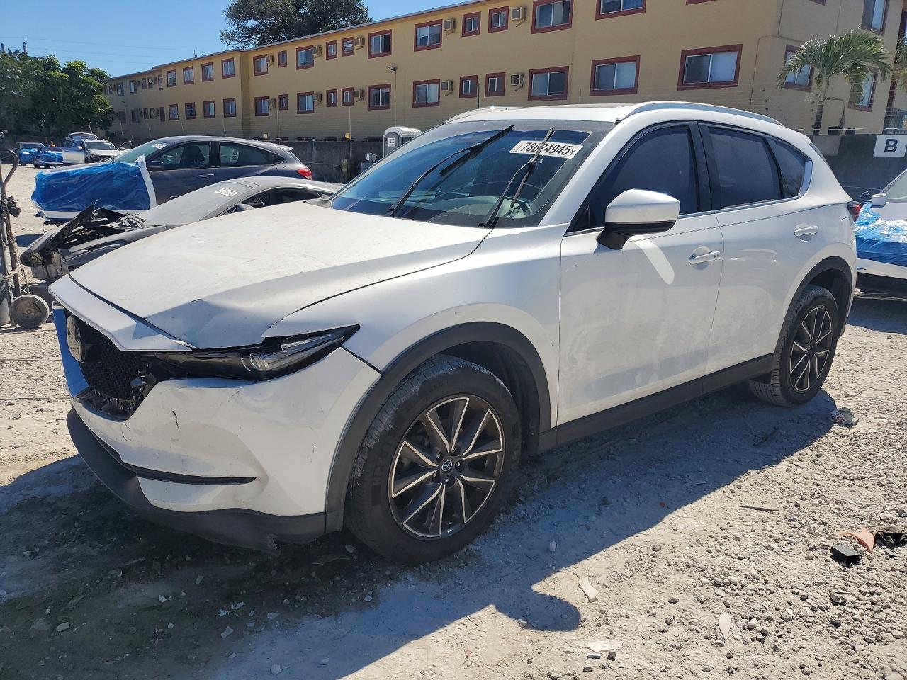 2018 Mazda CX-5 Grand Touring, VIN JM3KFADM3J1425306 — Stripped