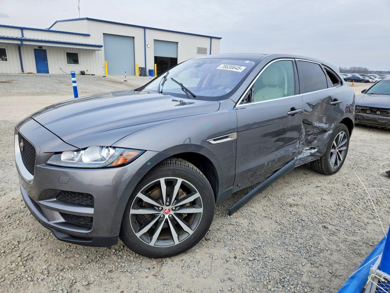 2018 Jaguar F-Pace 25t Prestige, VIN SADCK2FX4JA326164 — Side