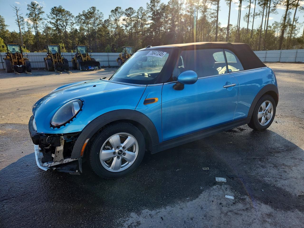 2019 MINI Convertible Cooper, VIN WMWWG5C56K3F79314 — Front end