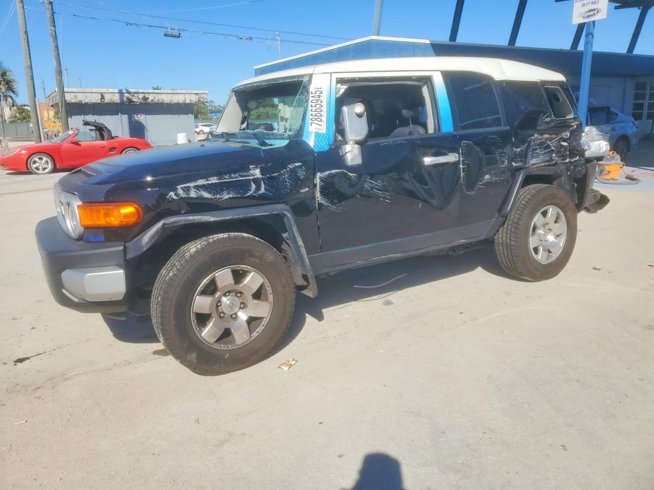 2010 Toyota FJ Cruiser, VIN JTEZU4BF5AK009282 — Rollover