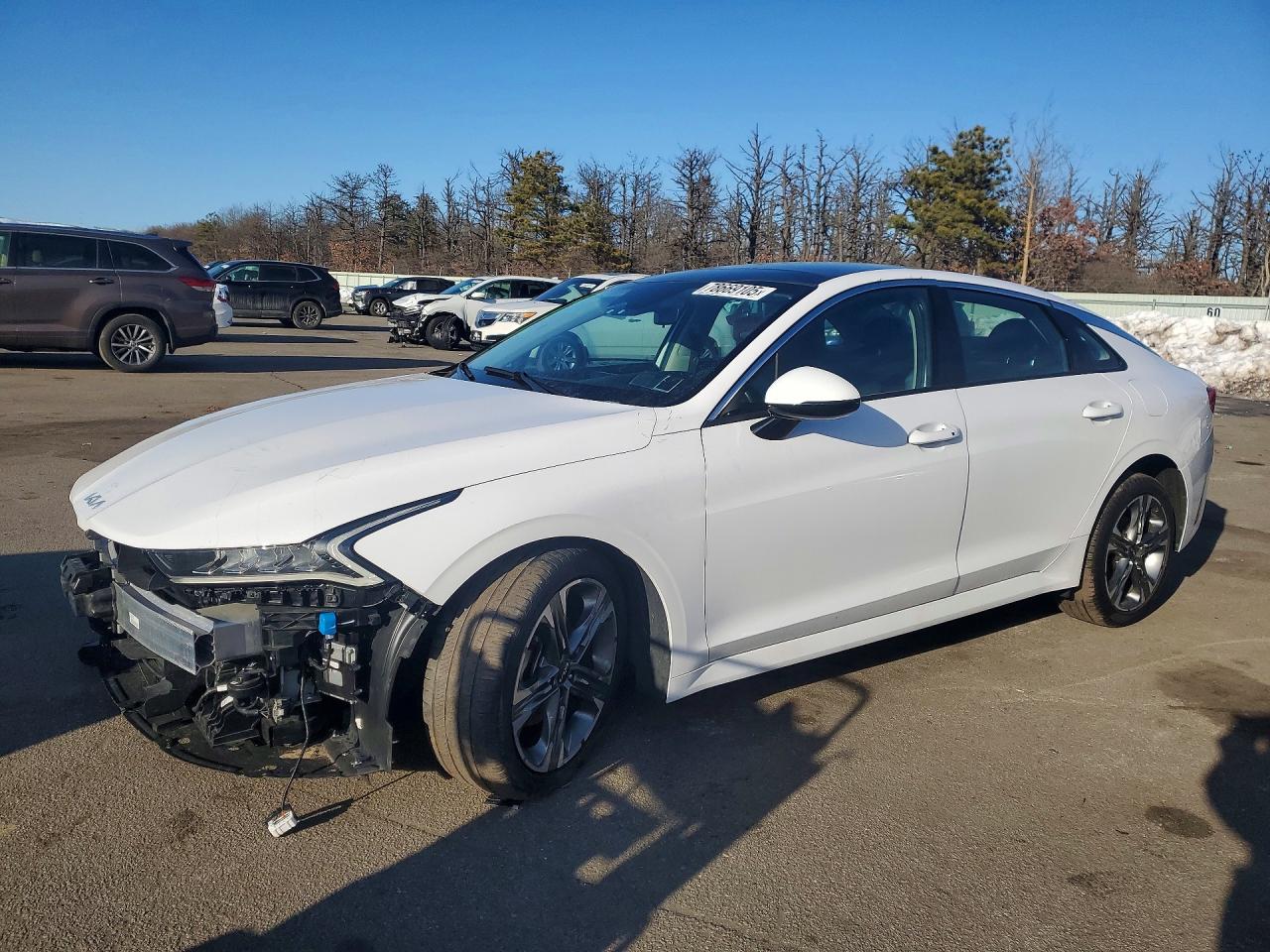 2023 Kia K5 EX, VIN 5XXG34J25PG173535 — Front end