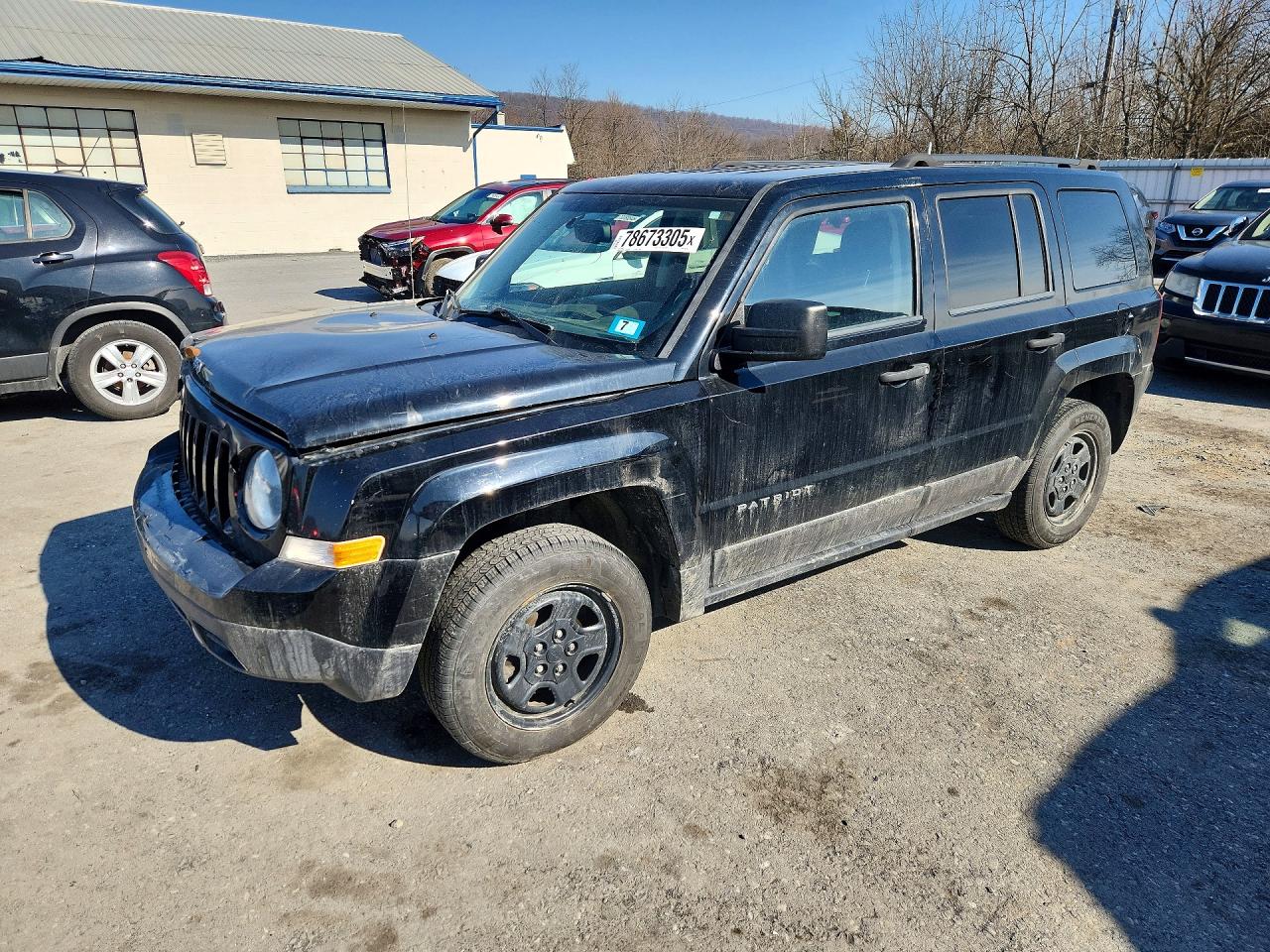 2017 Jeep Patriot Sport, VIN 1C4NJRBB8HD194688 — Front end