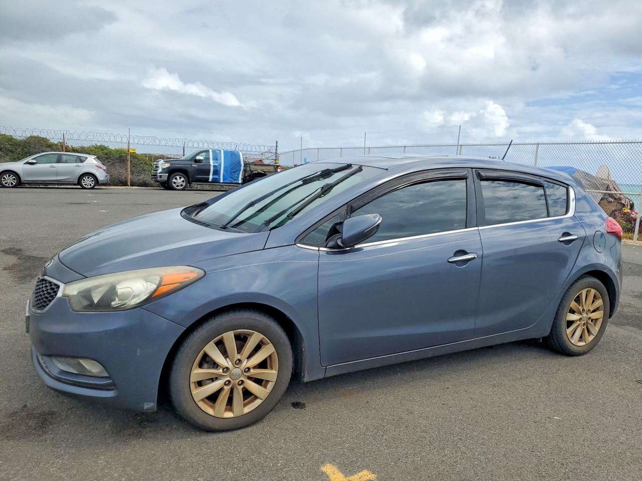2014 Kia Forte EX, VIN KNAFX5A89E5200597 — Пожар в салоне