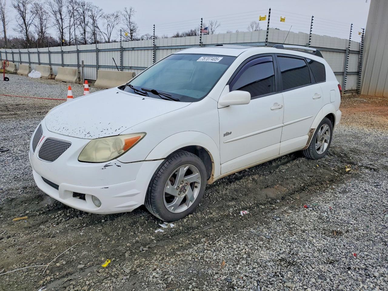 2005 Pontiac Vibe, VIN 5Y2SL63855Z406587 — Side