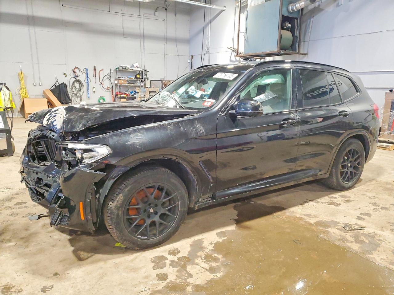 2021 BMW X3 xDrive30i, VIN 5UXTY5C04M9E95000 — Front end