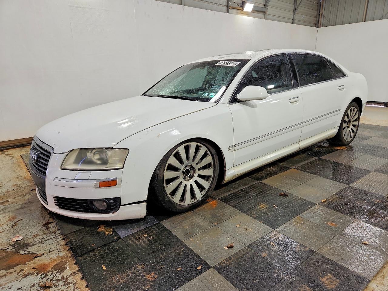 2007 Audi A8 4.2L, VIN WAUMV44E67N021087 — Minor dents and scratches