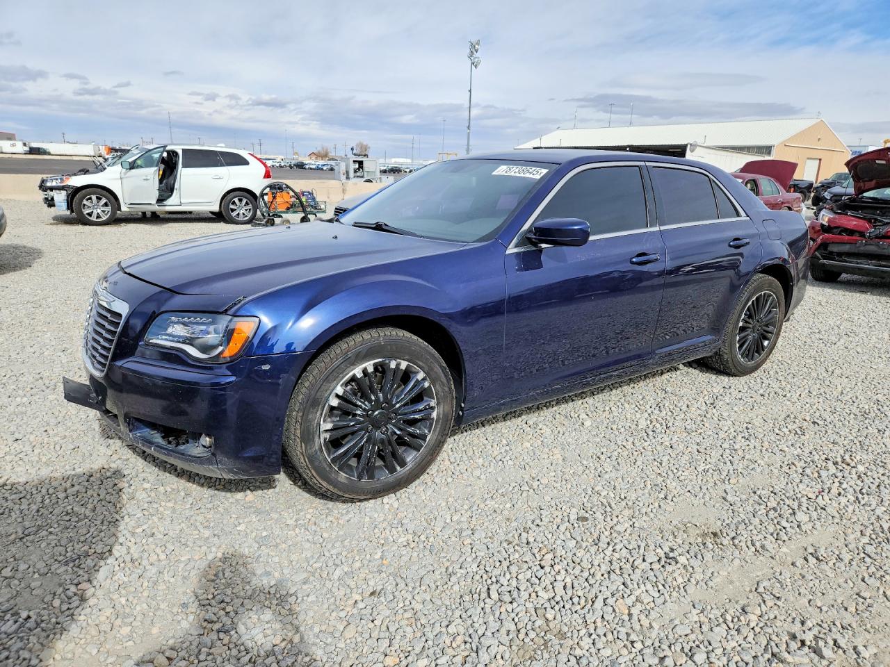 2013 Chrysler 300 S, VIN 2C3CCAGG9DH739497 — Перед