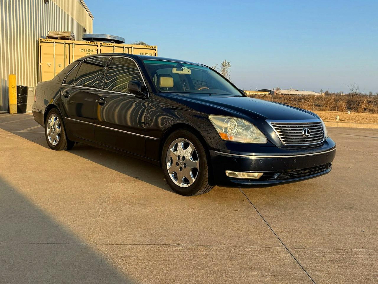 2005 Lexus LS 430, VIN JTHBN36F250177548 — Prior damage history
