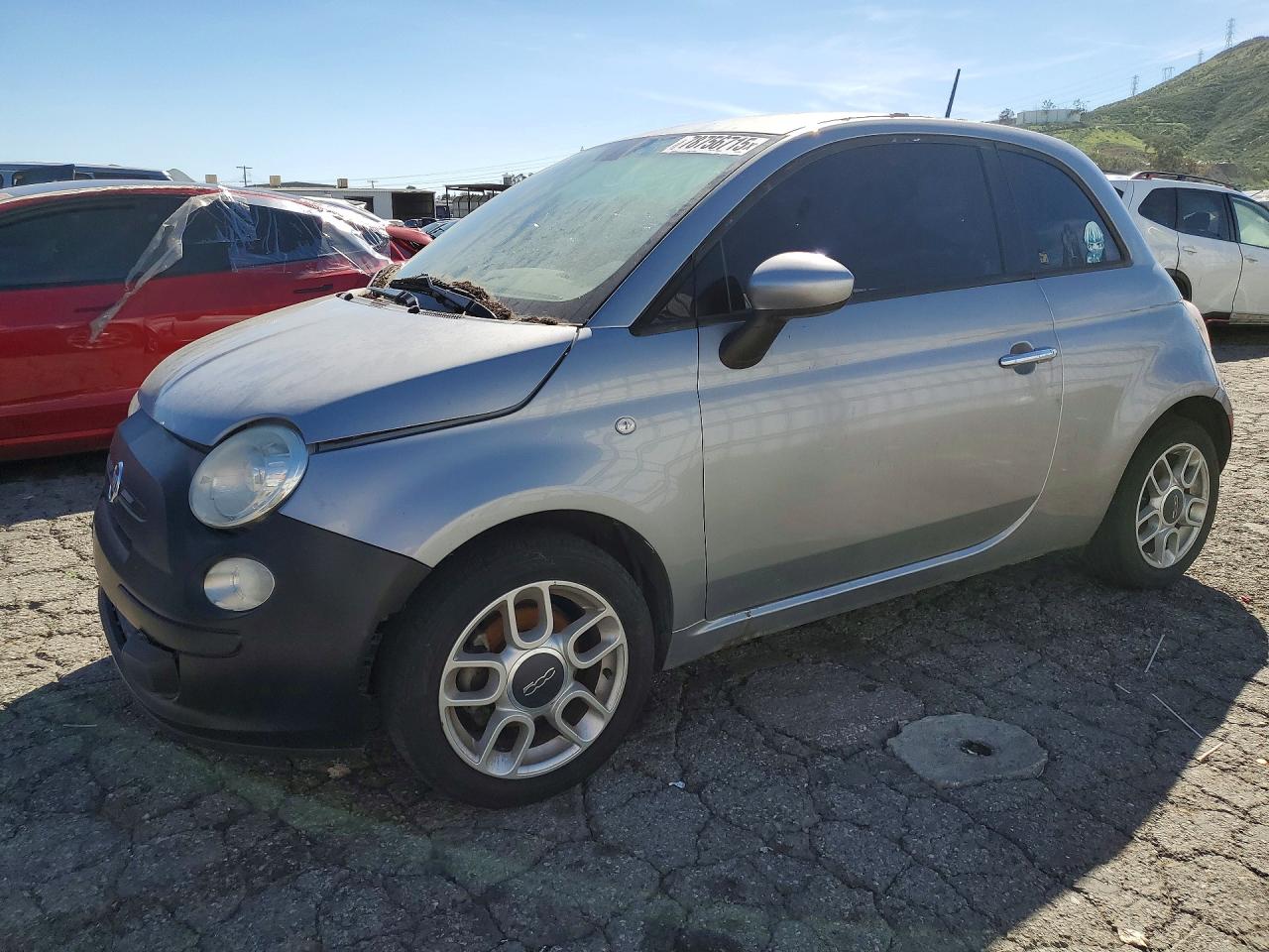 2015 FIAT 500 Pop, VIN 3C3CFFAR7FT623885 — Side