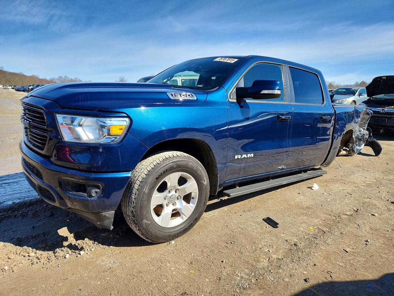 2020 Ram 1500 Big Horn, VIN 1C6SRFFT9LN371627 — Side