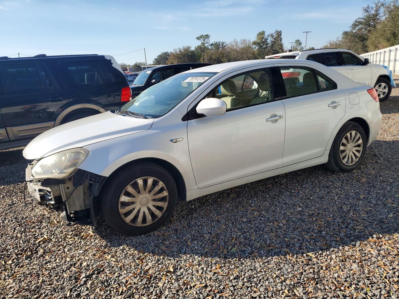 2012 Suzuki Kizashi S, VIN JS2RE9A11C6100121 — Front end