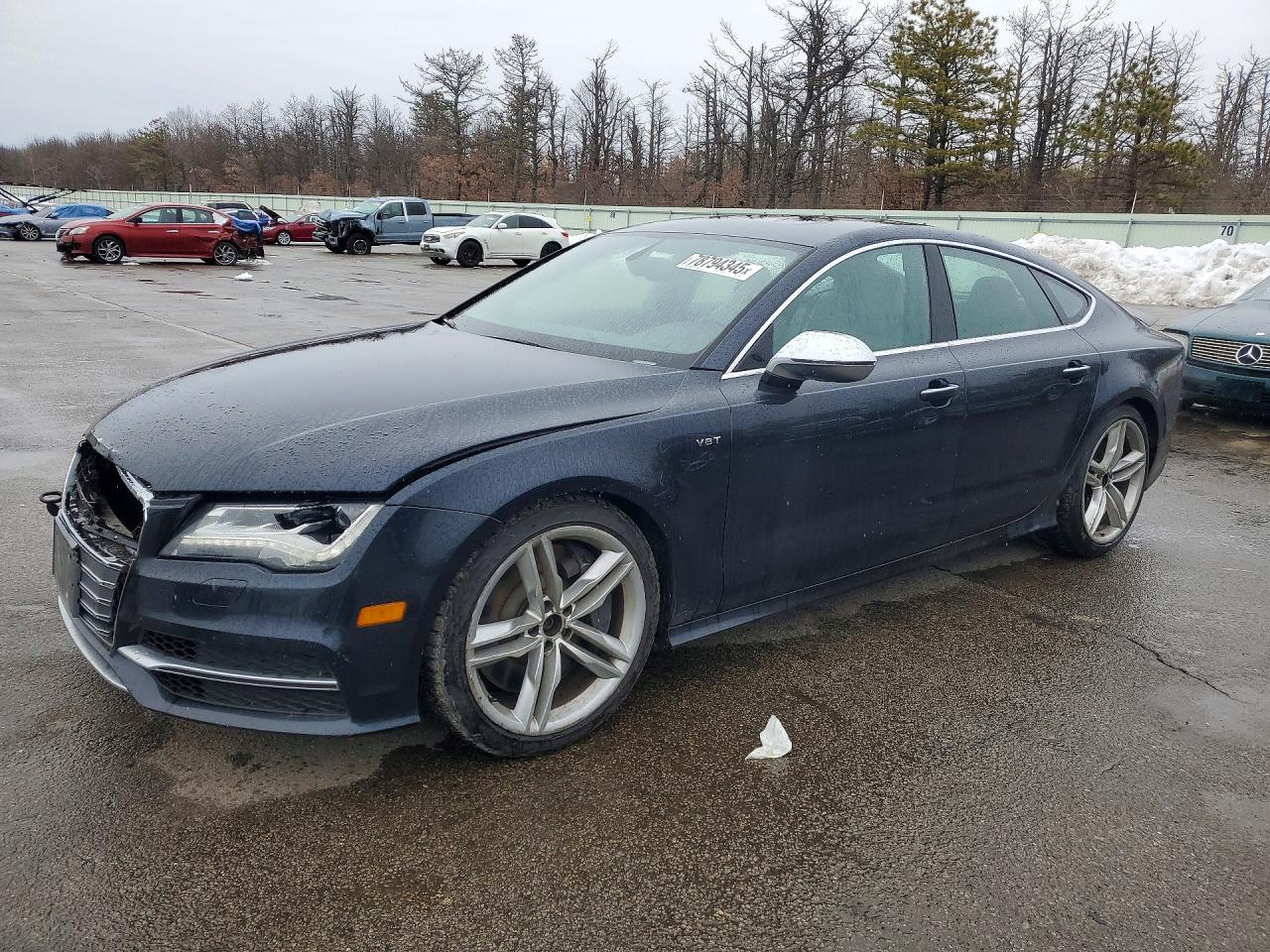 2013 Audi S7 Prestige, VIN WAUW2AFC0DN127588 — Перед