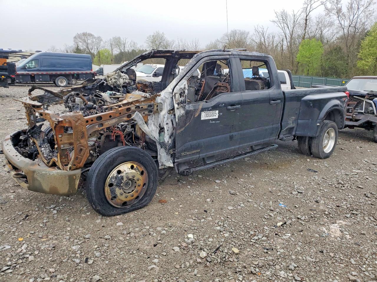 2023 Ford F-450 XL, VIN 1FT8W4DT5PEC15769 — Engine fire