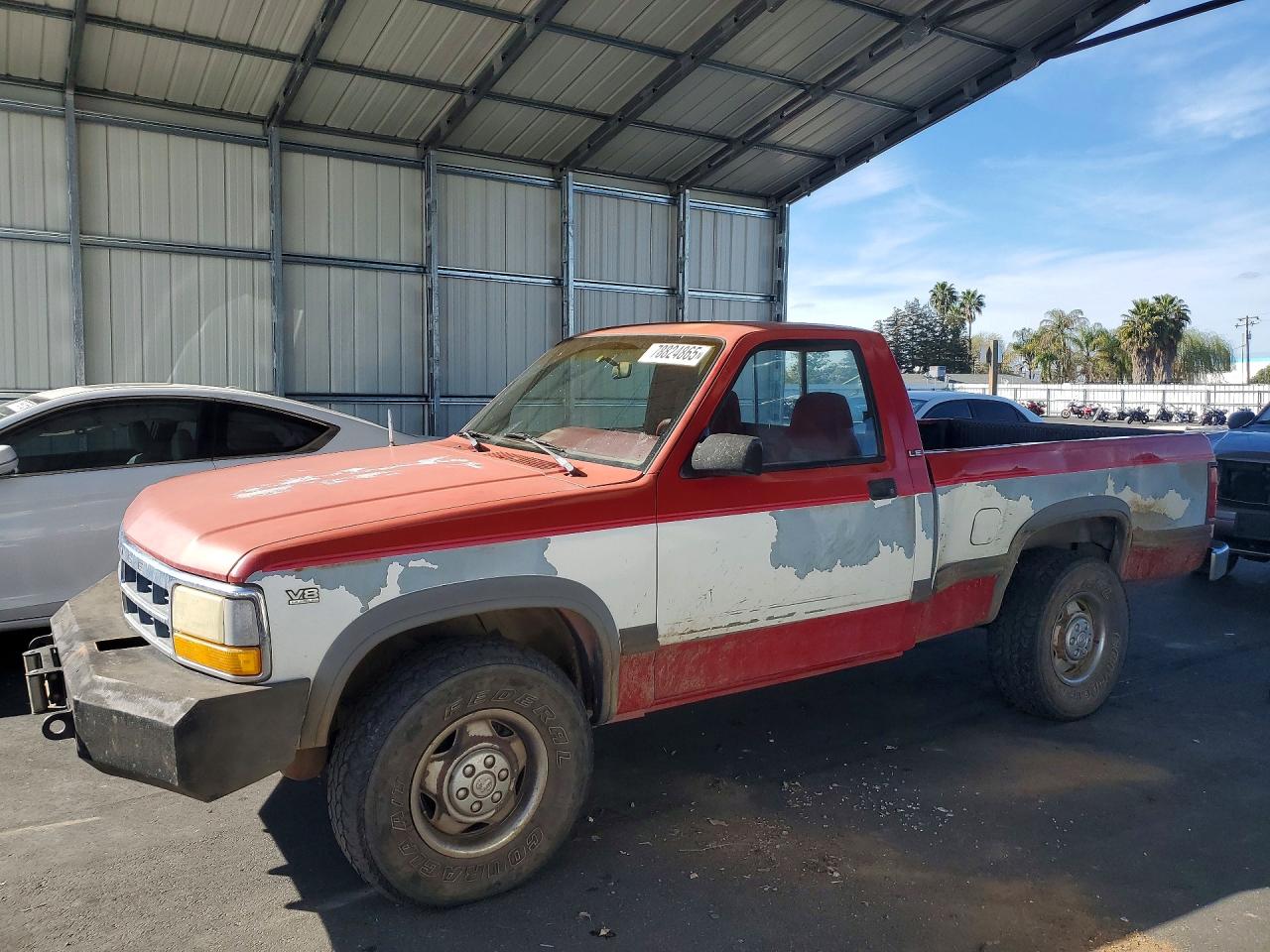 1991 Dodge Dakota, VIN 1B7GG26Y2MS367429 — Rear end