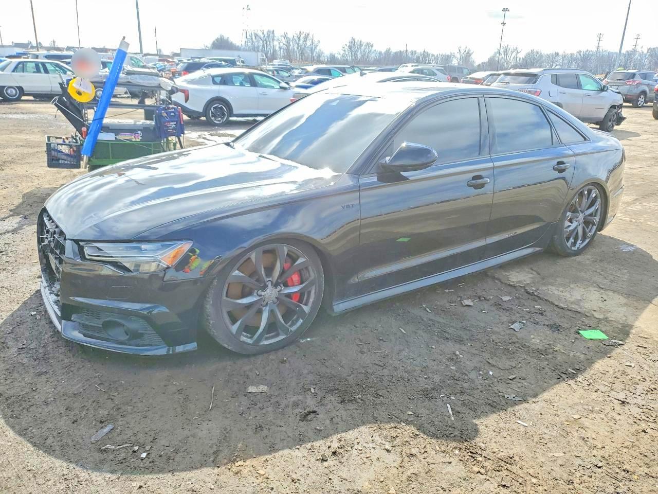 2017 Audi S6 Prestige, VIN WAUHFAFC2HN052640 — Перед