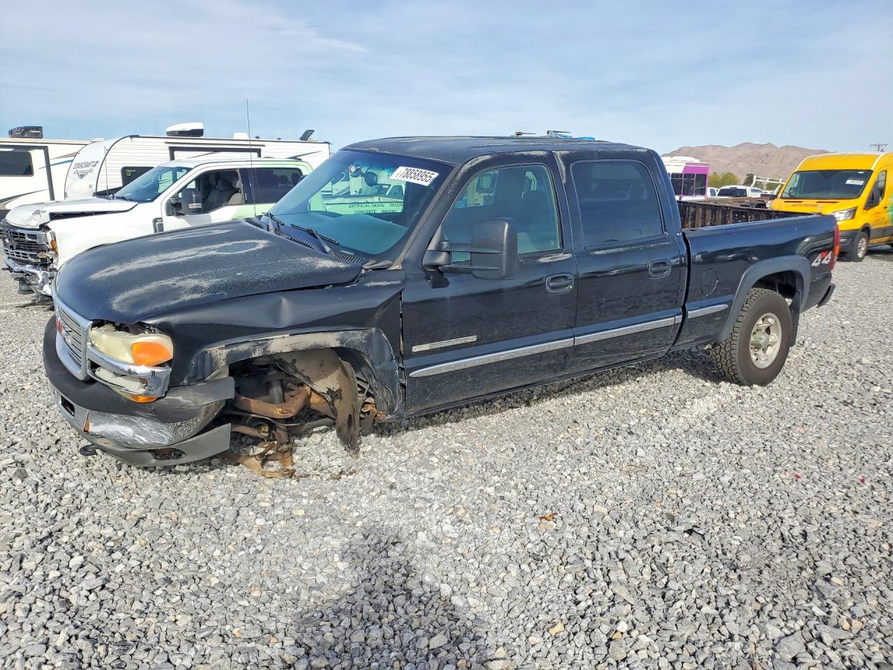 2002 GMC Sierra 2500HD SLE, VIN 1GTHK23U72F246423 — Undercarriage