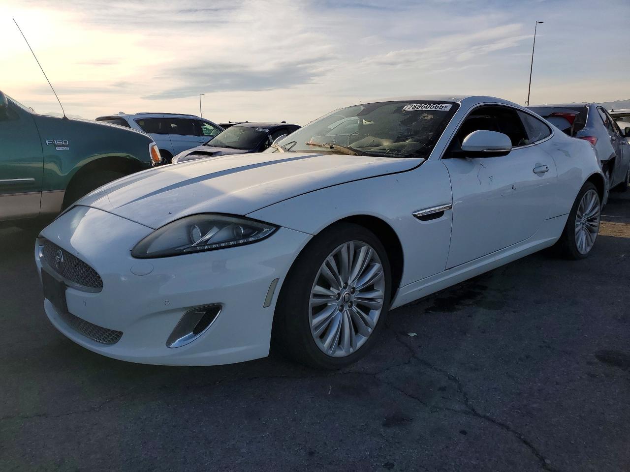 2012 Jaguar XK, VIN SAJWA4FB4CLB44973 — Front end