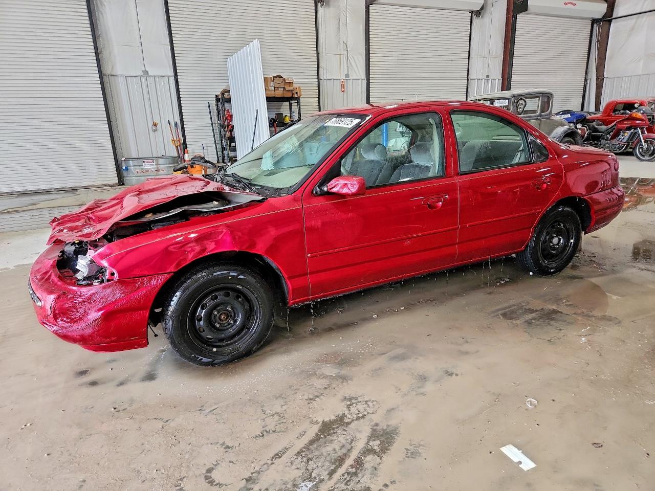 1995 Ford Contour LX, VIN 1FALP6531SK227824 — Front end