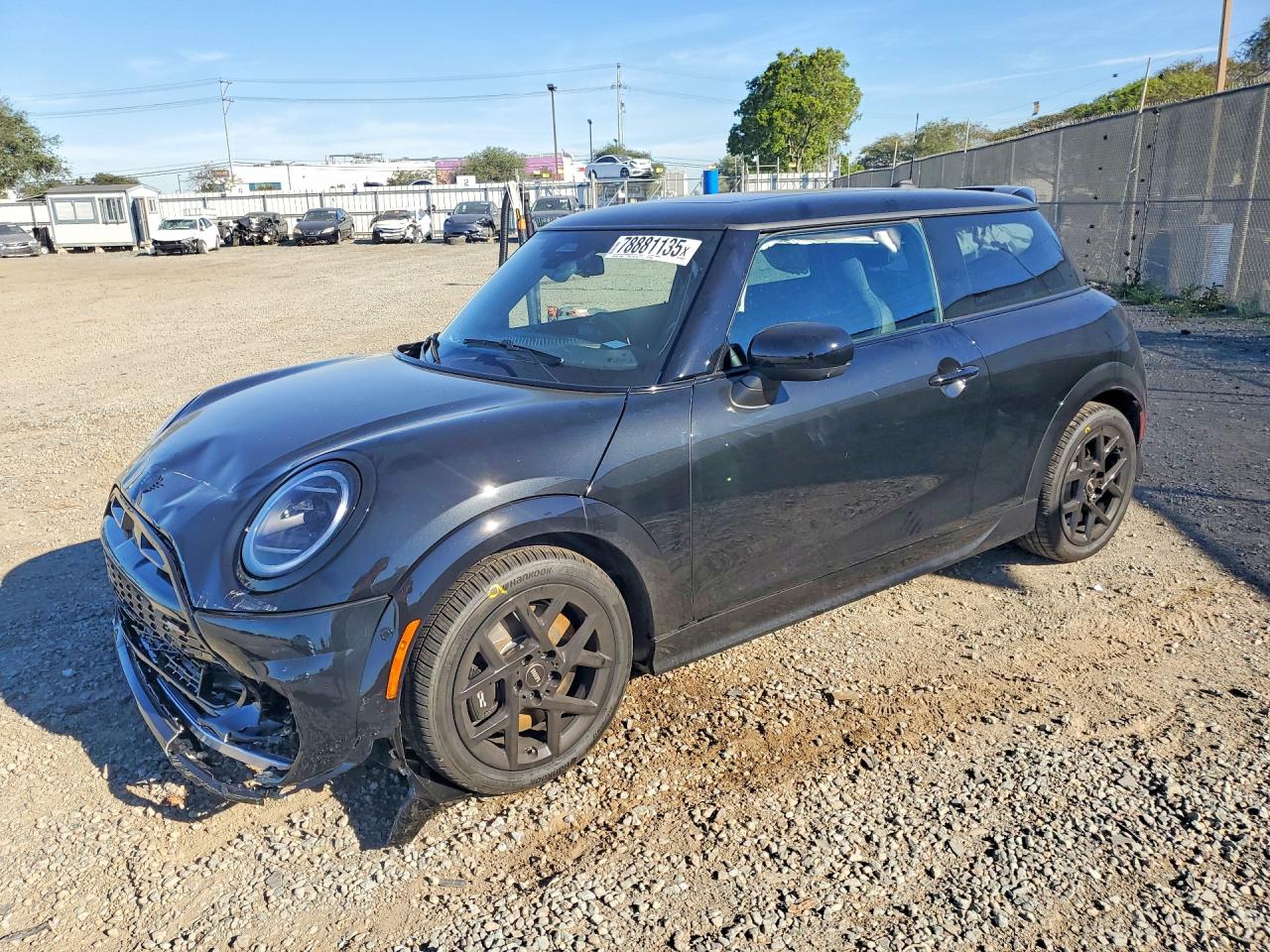 2026 MINI Hardtop Cooper S, VIN WMW23GD00T2Y08602 — Front end