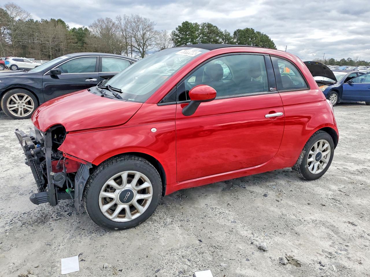 2017 FIAT 500 Pop, VIN 3C3CFFLR7HT594226 — Front end