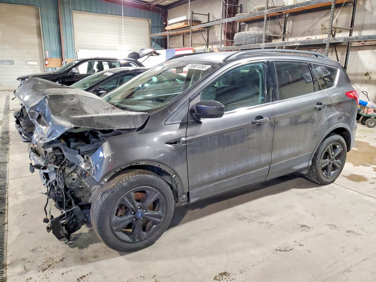 2015 Ford Escape SE, VIN 1FMCU9GX8FUB42828 — Front end