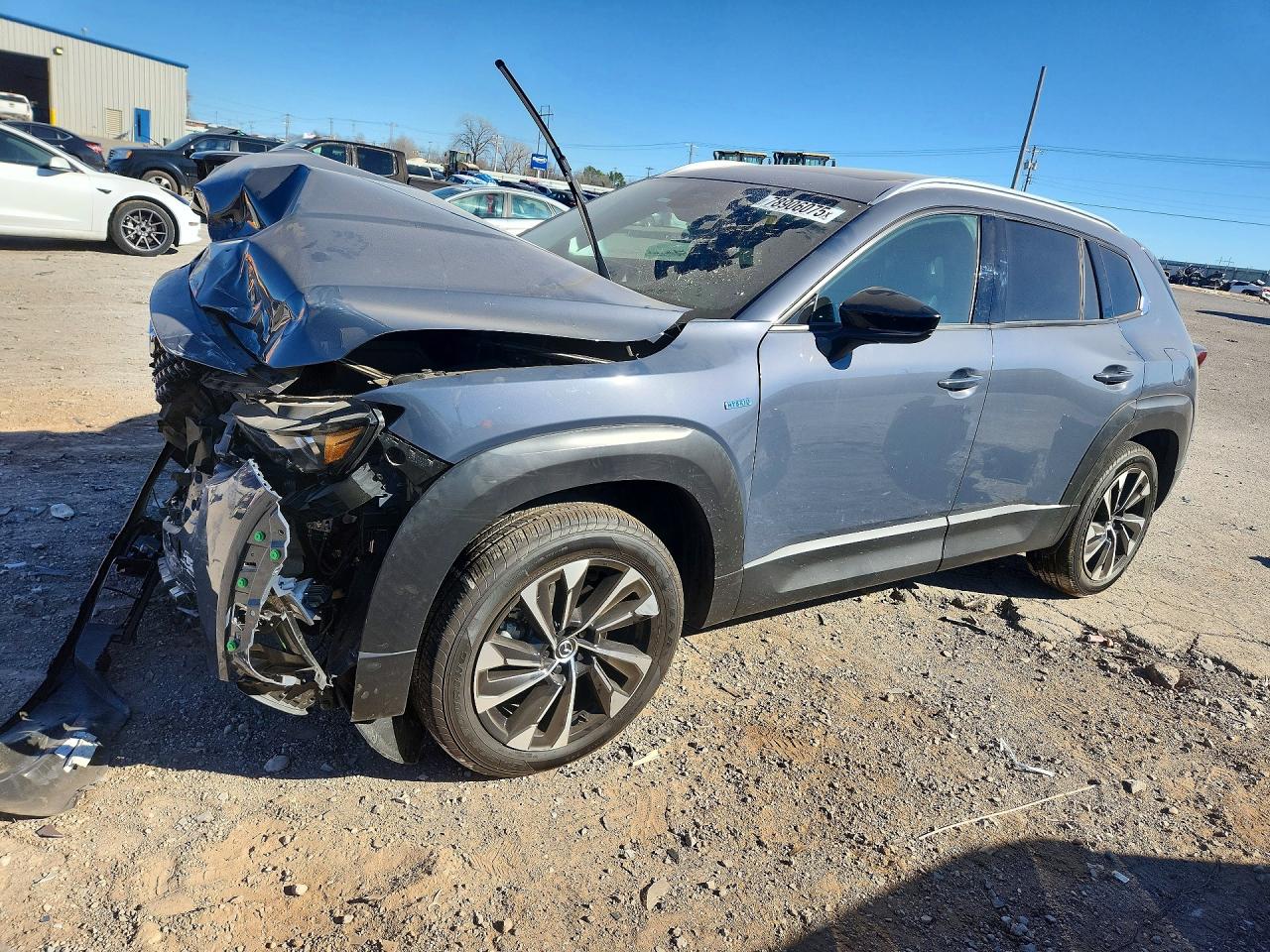2025 Mazda CX-50 Hybrid Premium Plus Package, VIN 7MMVAAEW0SN113541 — Front end