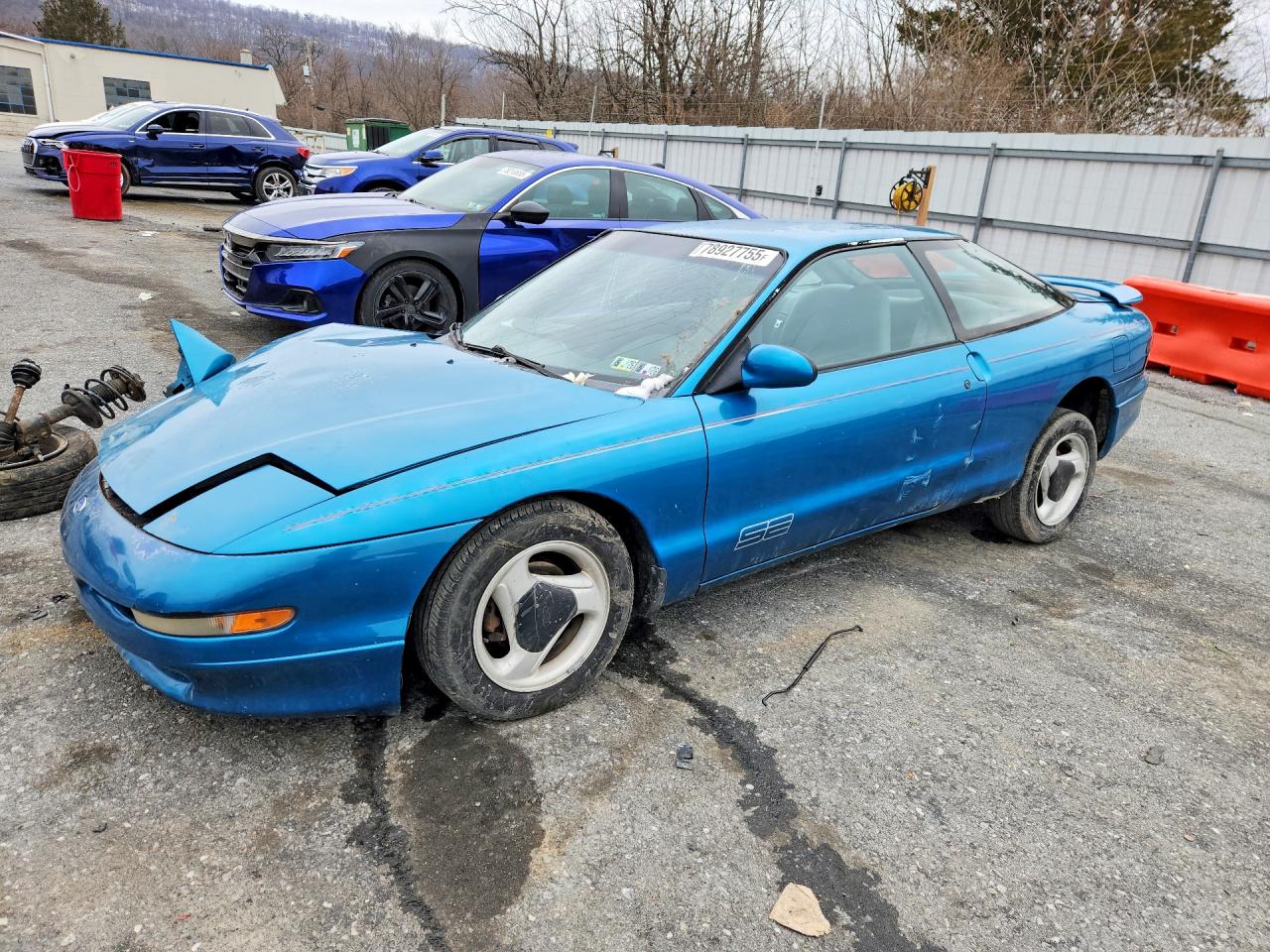 1996 Ford Probe, VIN 1ZVLT20A3T5122543 — Front end