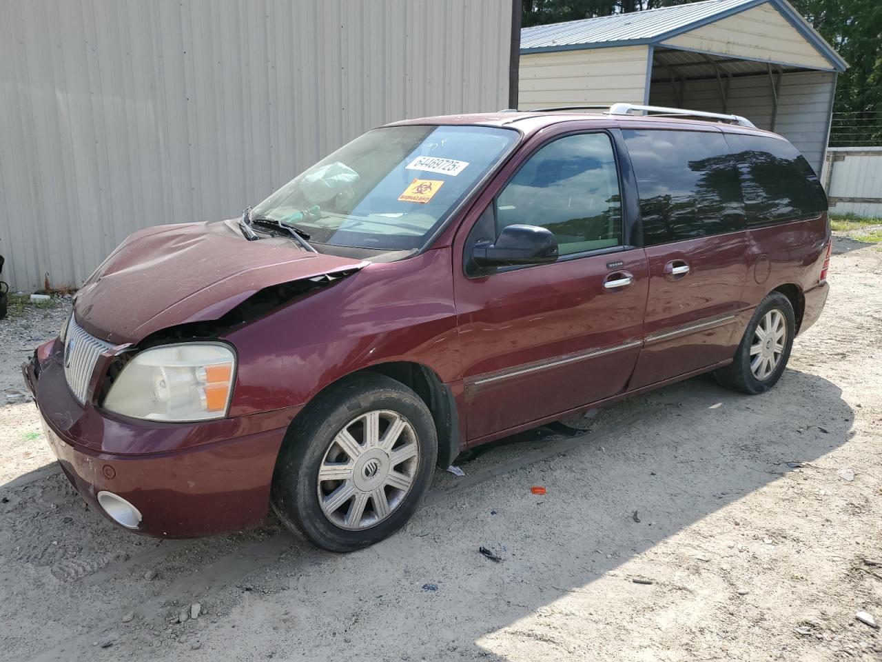 2006 Mercury Monterey Luxury, VIN 2MRDA22266BJ04196 — Front end