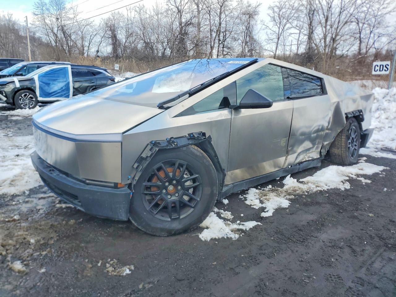 2025 Tesla Cybertruck Cyberbeast, VIN 7G2CEHEE1SA075287 — Rear end