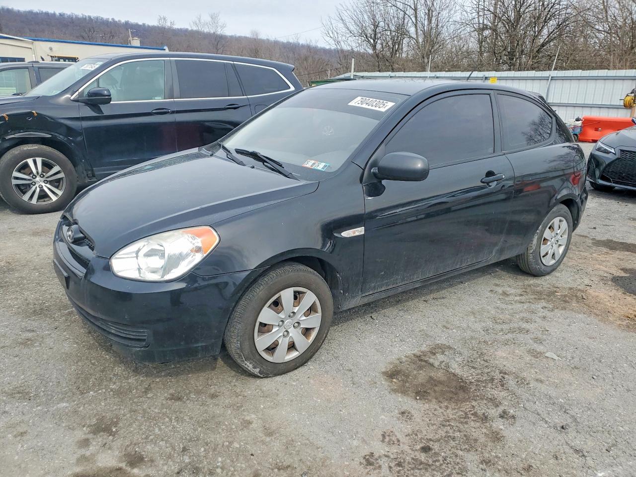 2011 Hyundai Accent GS, VIN KMHCM3AC4BU192820 — Auction photo 1 of 12