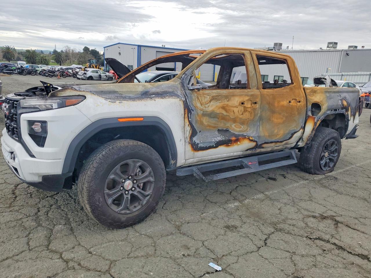 2023 GMC Canyon 2WD Elevation, VIN 1GTP5BEK2P1171309 — Vandalism